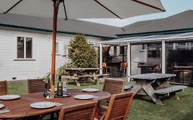 Hokitika Pioneer Hotel